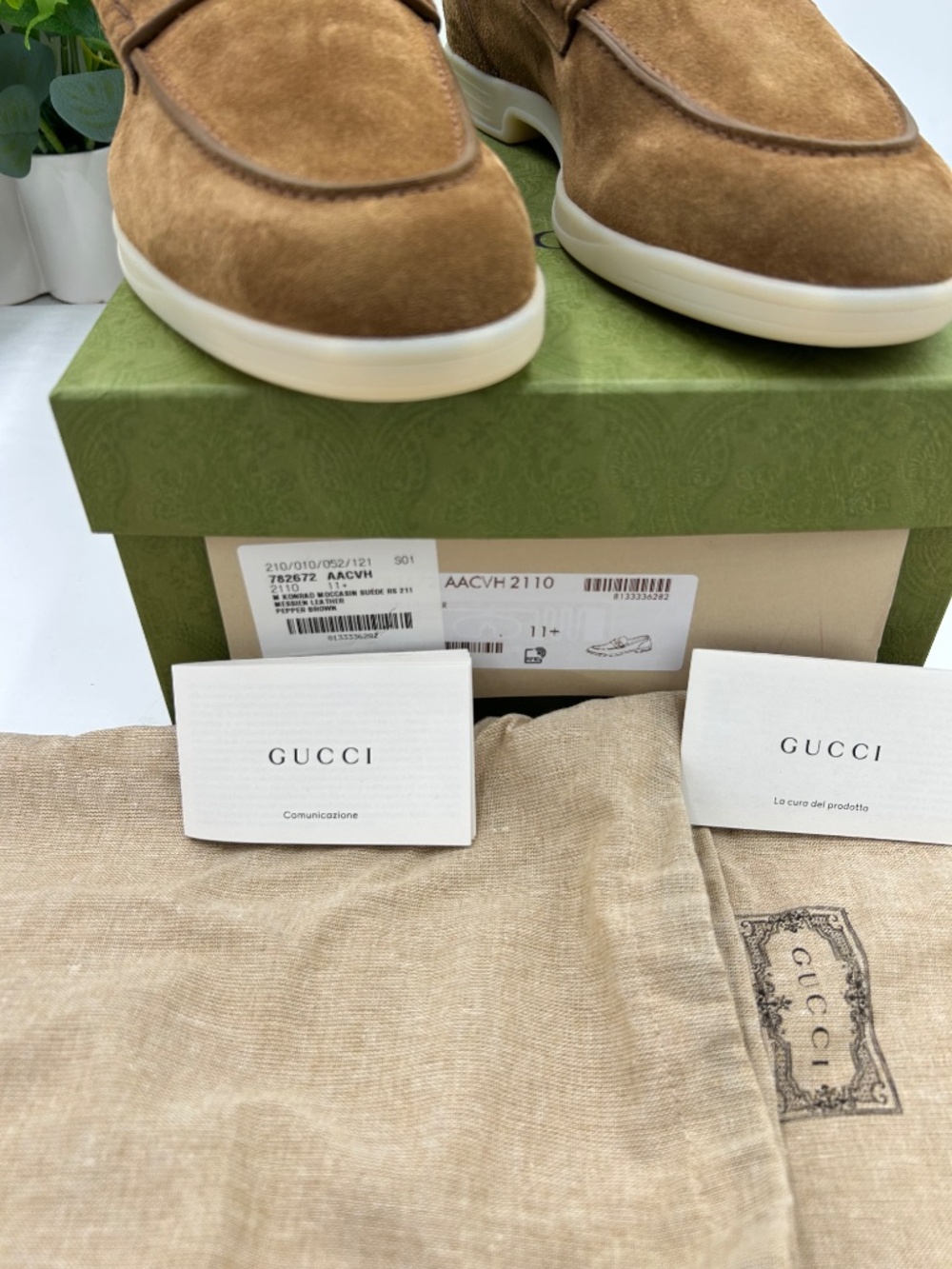 Men’s Gucci tan suede horse bit loafers. Size 11.5.(fits 12 US.) made in Italy. - Picture 3 of 11